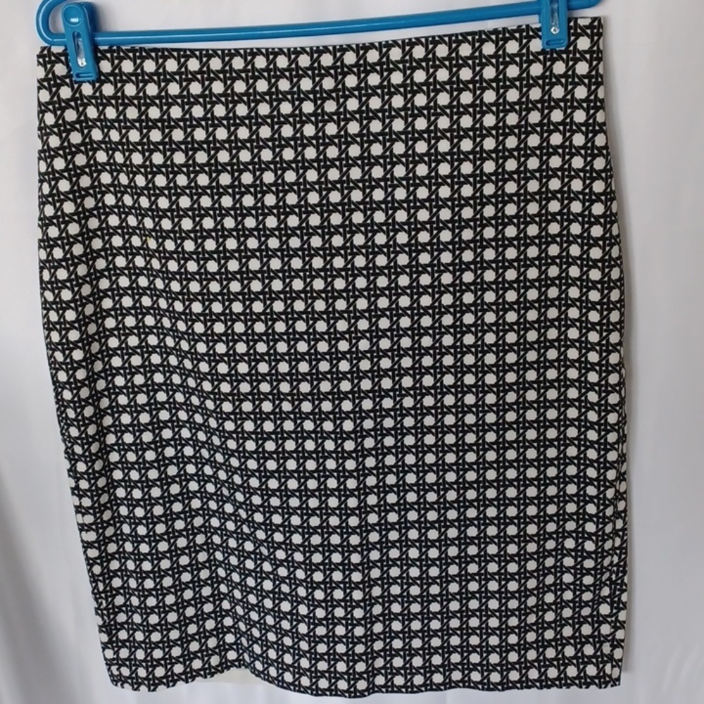 Ann Taylor Geometric Cotton blend Print Skirt, lined
